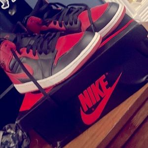 2020 banned Jordan 1’s